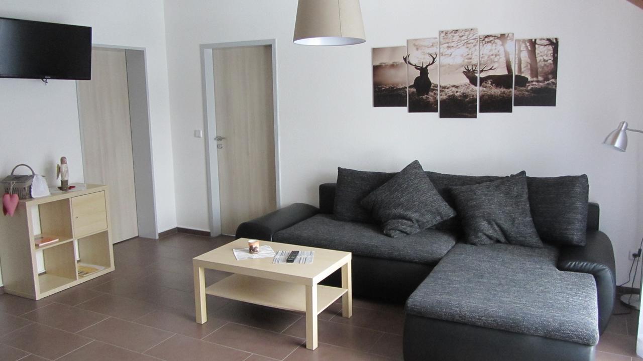 Ferienwohnung Am Alten Forsthaus Neuenbau 외부 사진
